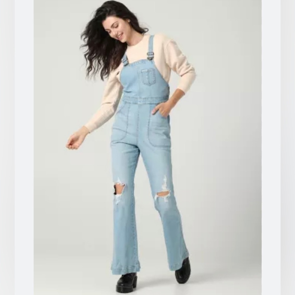NEW Free People x LEE EUROPEAN COLLECTION FACTORY FLARE OVERALL - Sunbleach